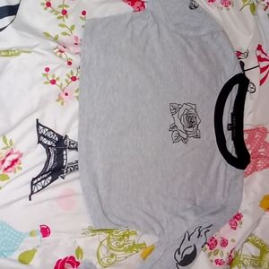 Cute long sleeve crop